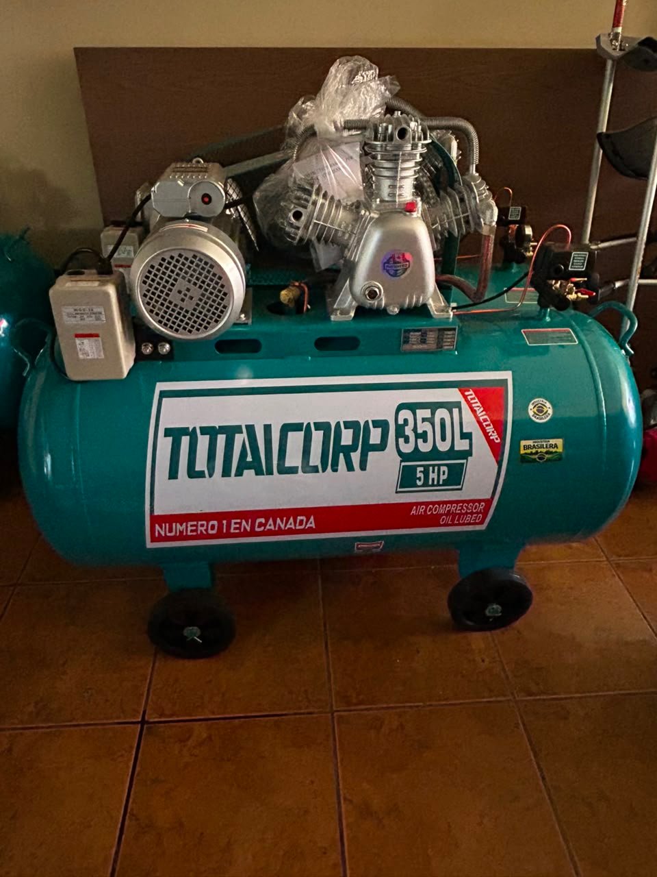COMPRESORA DE AIRE 350L A CORREA INDUSTRIAL BOLIVIA - Imagen 2